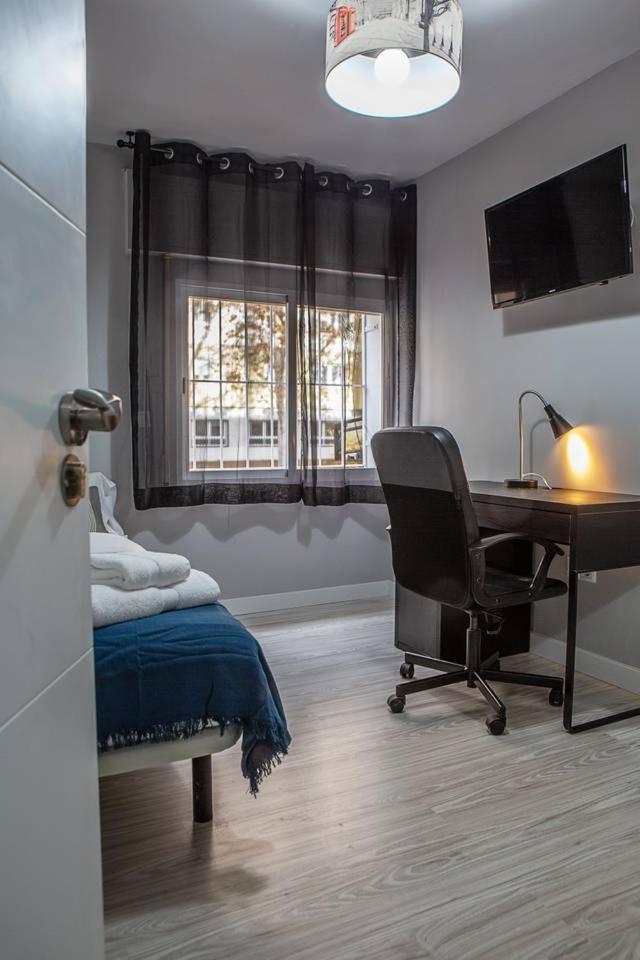 Lovely 3 Bedroom Apartment Next To Fuencarral Madrid Esterno foto
