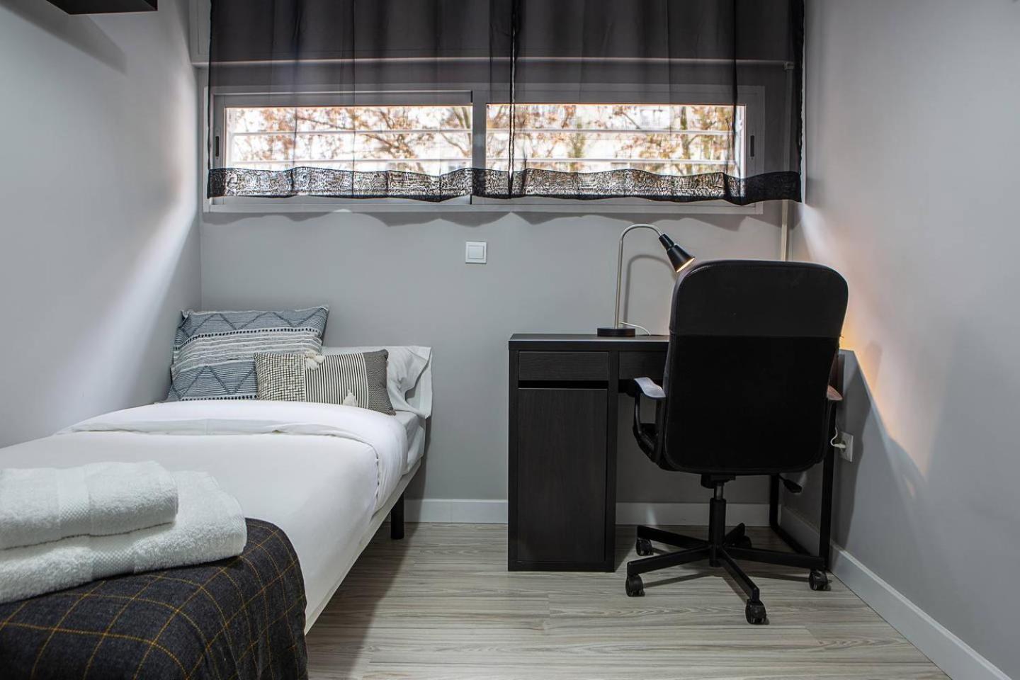 Lovely 3 Bedroom Apartment Next To Fuencarral Madrid Esterno foto
